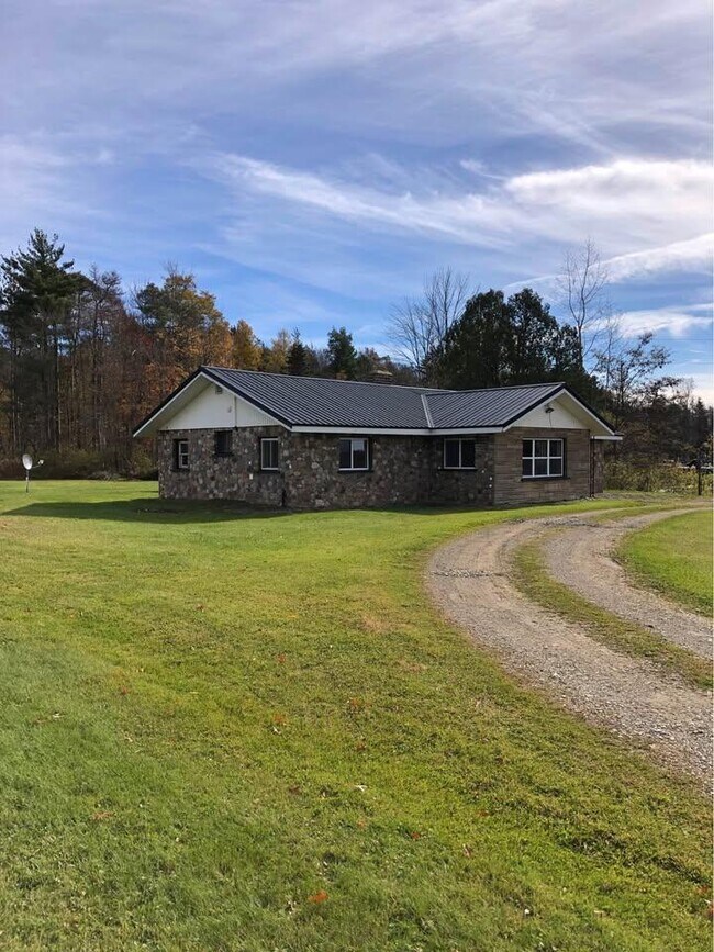Building Photo - 24612 State Hwy 8