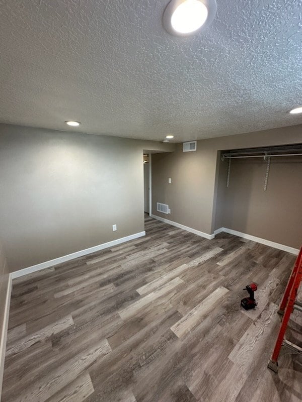 Building Photo - 654 E 500 N