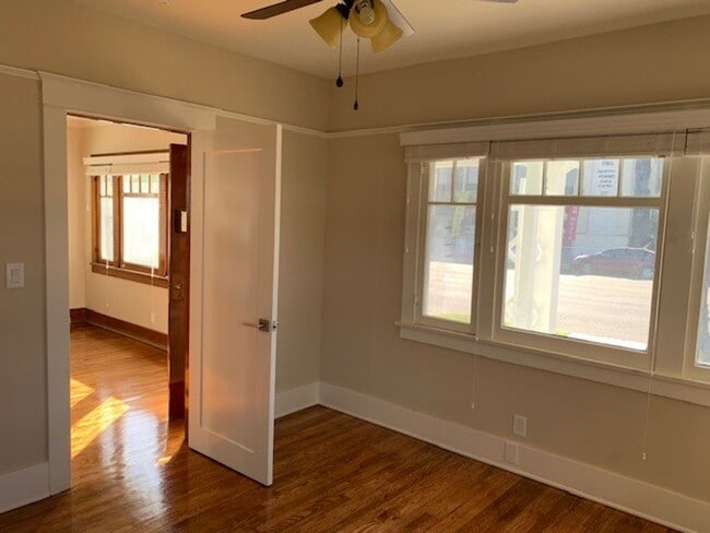 Building Photo - Completely Remodeled 2 Bedroom 1 Bath House with Huge Backyard