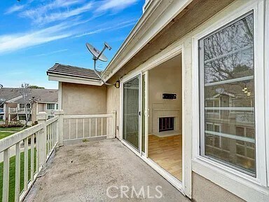 Building Photo - 3867 Thorncroft Ln