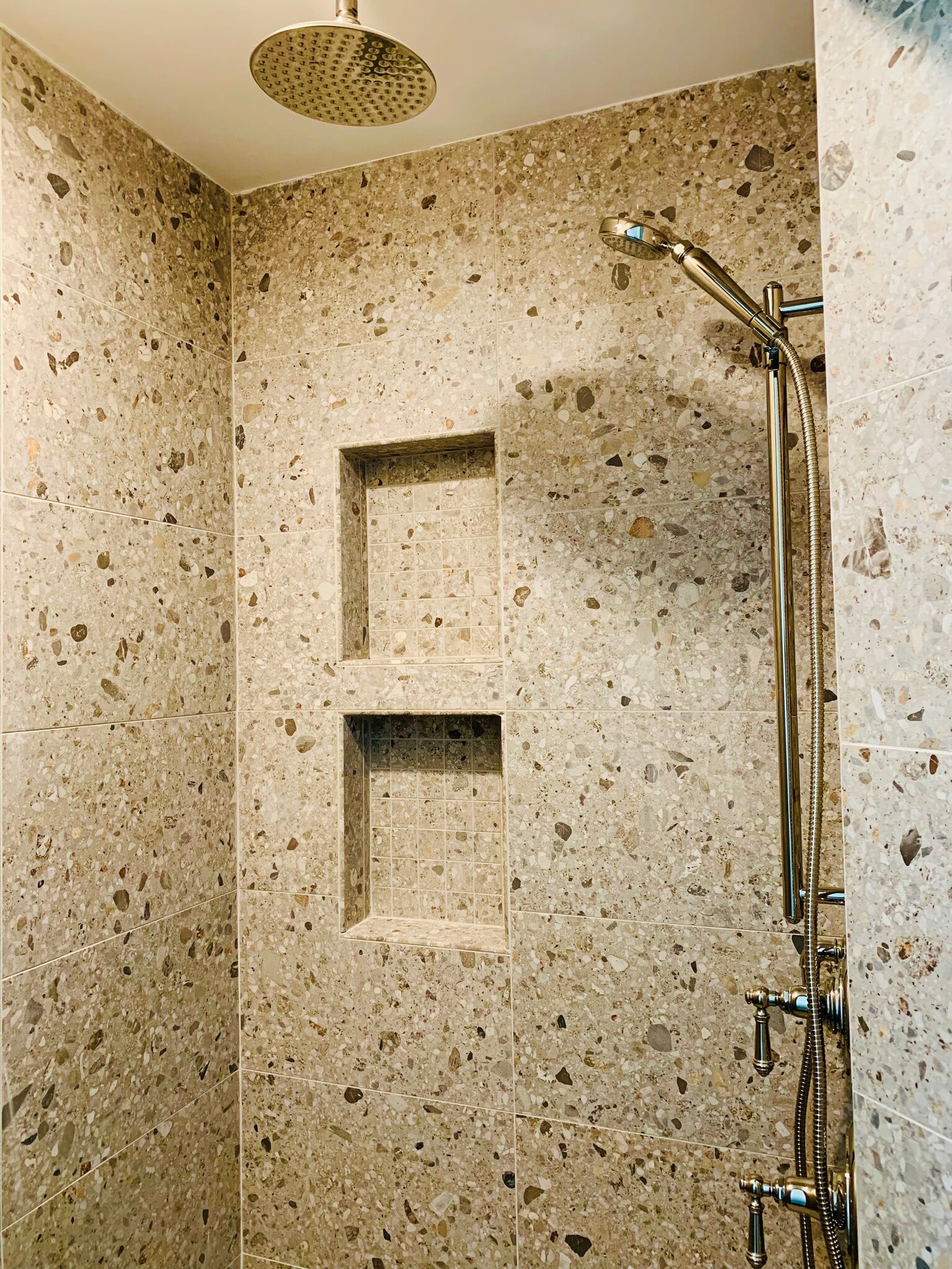 Bathroom - 619 N Windsor Blvd