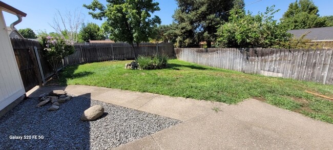 Building Photo - Beautiful Spacious Home for Rent