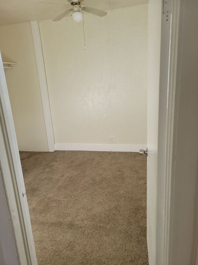 Building Photo - 636 3rd Ave W