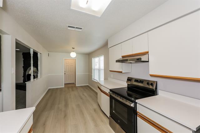 Building Photo - 1816 Christopher Dr