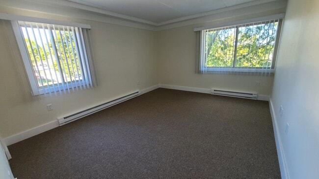 Building Photo - Wynswept