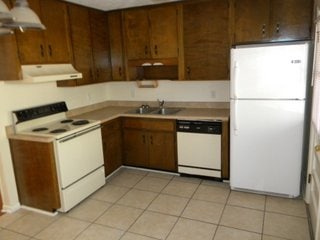 Building Photo - 1604 Carolwood Ct