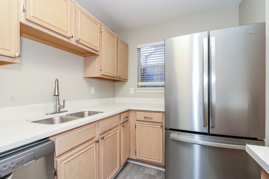 Building Photo - 616 Alabaster Pl