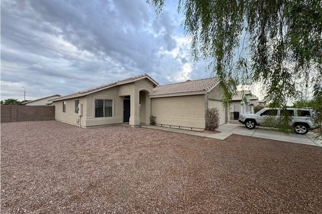 Building Photo - 3Bed/2Bath House at Northern Ave/87th Ave! Ready for Immediate Move-In! – Corner Lot!