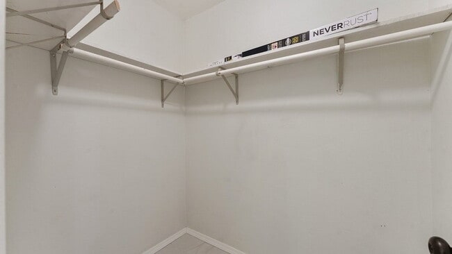 Building Photo - "Dog-friendly and Cozy Home Close To UofArk"
