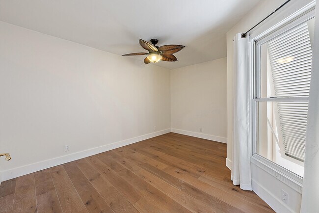 Building Photo - 14354 Cypress Island Cir