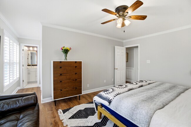 Building Photo - 1097 Honeycutt Way