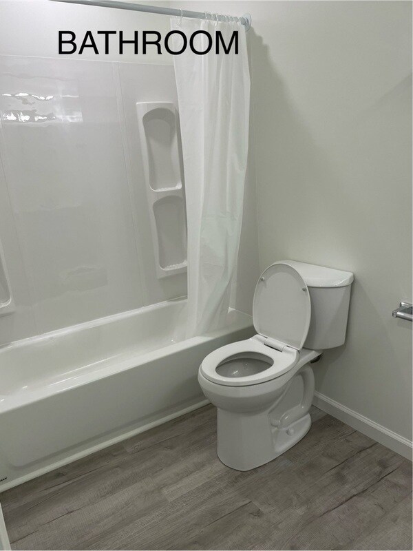 Building Photo - 2505 Delaware St