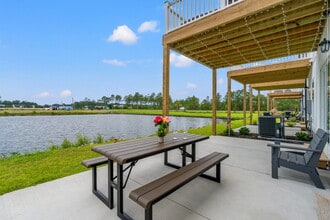 Building Photo - 312 Lineback Pl