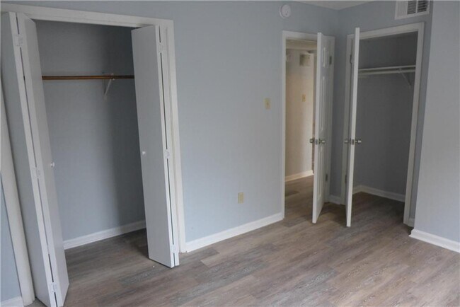 Building Photo - 1605 Onion Creek Village Dr