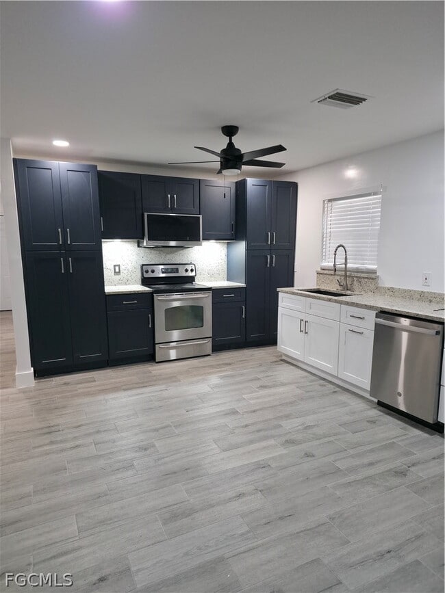 Building Photo - 4474 E Riverside Dr