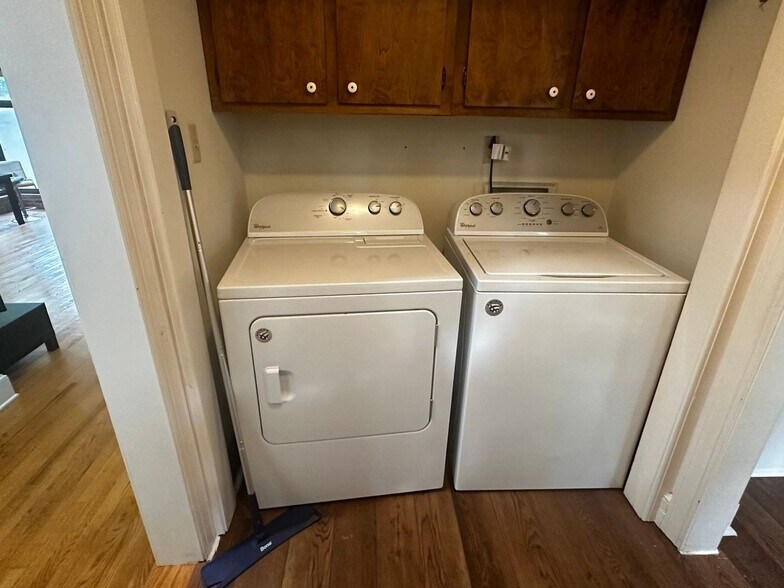 Building Photo - 4316 Brookwood Rd