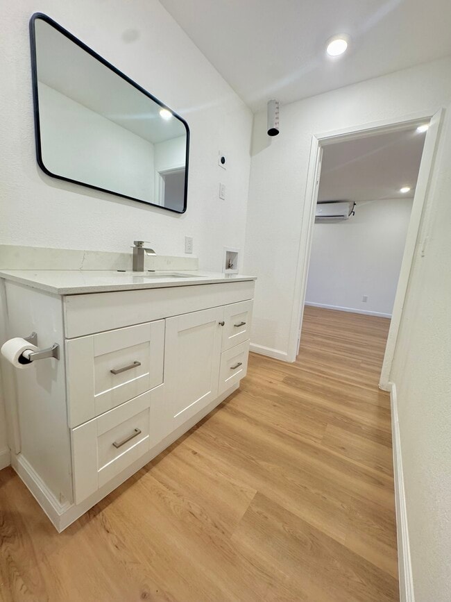 Building Photo - Phillips Lane