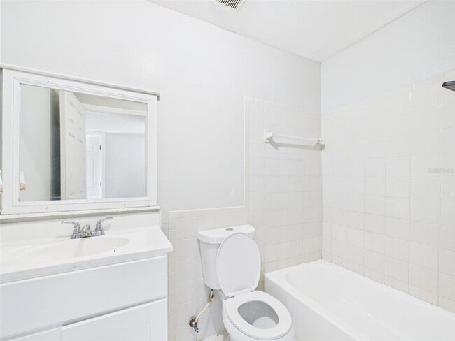 Building Photo - 2121 S San Gully Rd