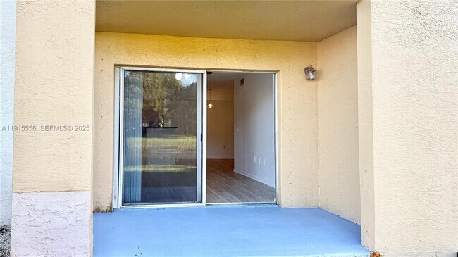 Building Photo - 4190 San Marino Blvd