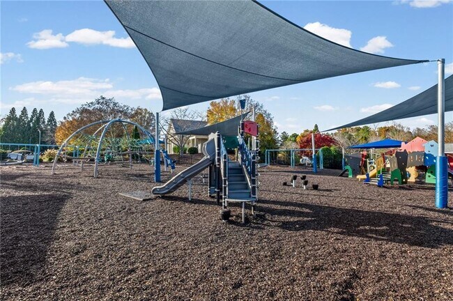 Building Photo - 266 Balaban Cir