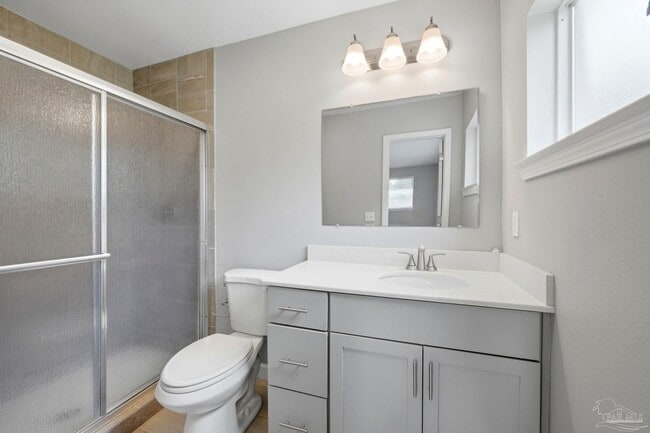 Building Photo - 302 Loruna Dr