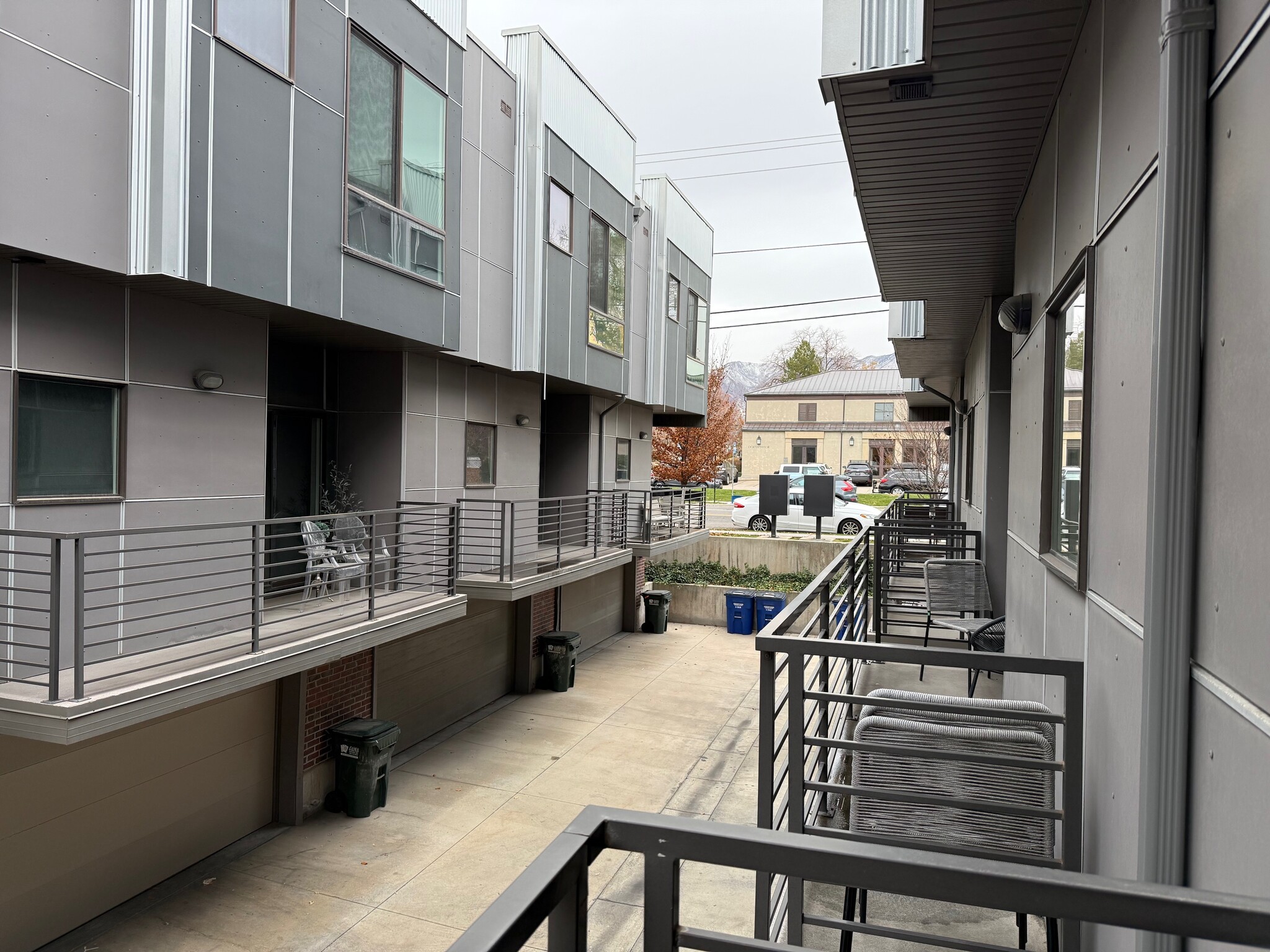 Building Photo - 1722 S 900 E