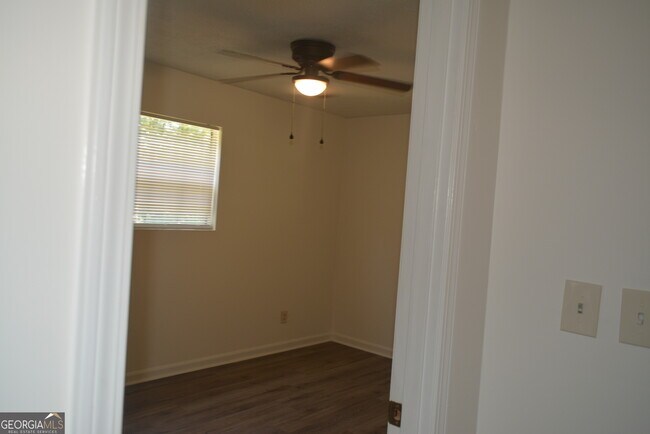 Building Photo - 354 Roy Huie Rd