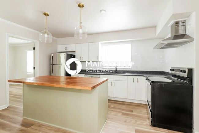 Building Photo - 1805 Shalotte Dr