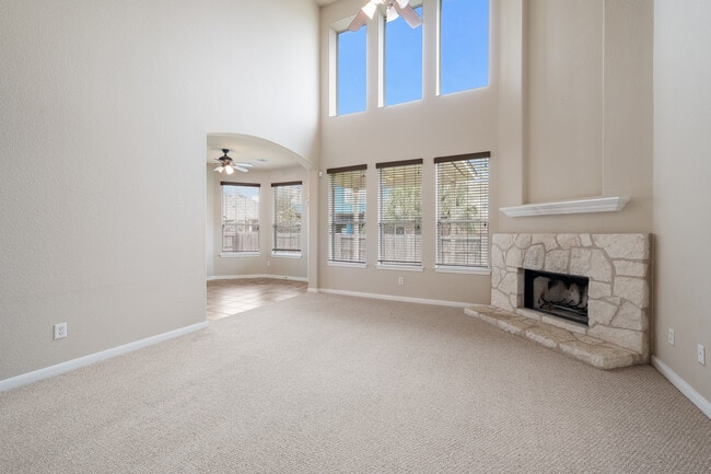 Building Photo - 209 Arrowhead Cove
