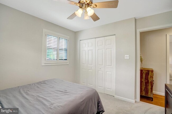 Building Photo - 6510 Carriage Dr