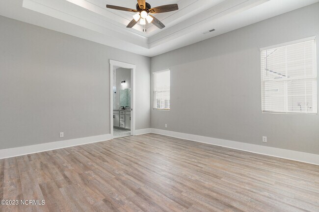 Building Photo - 2108 Stonecrest Dr NW