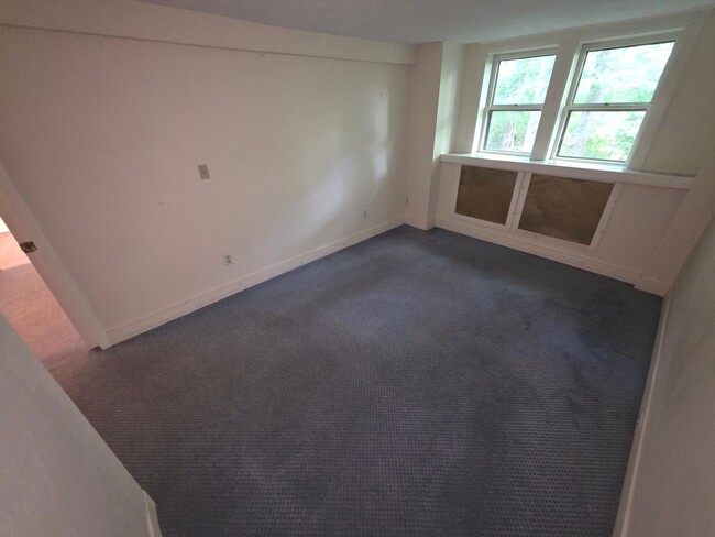 Building Photo - Charming 3 Bedroom Apartment in Millbrook, NY - *ALL UTILITIES INCLUDED
