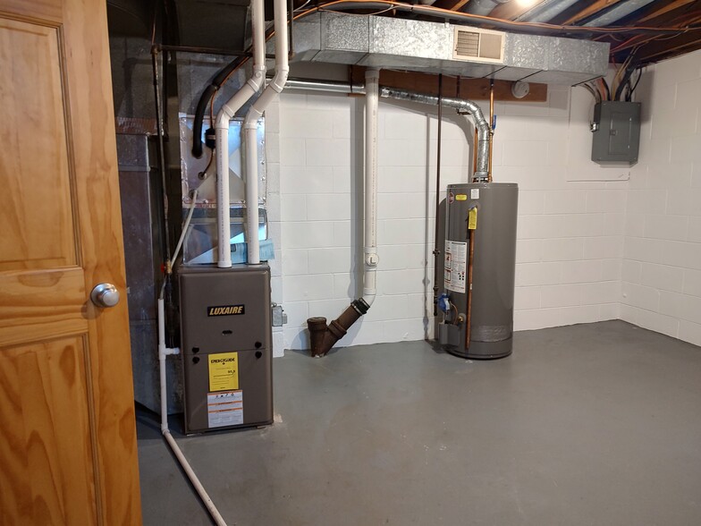 Furnace and water heater - 719 Moreland Ave
