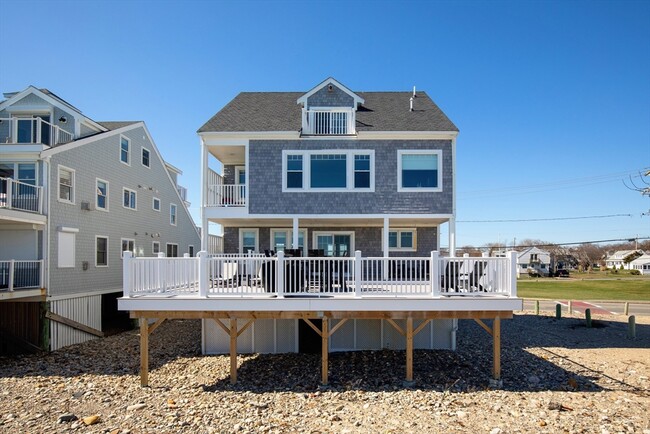 Building Photo - 308 Ocean St