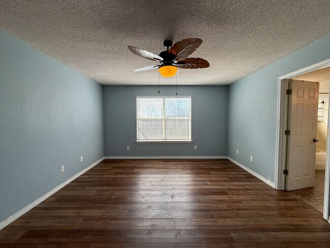 Building Photo - 4118 Spinnaker Pl