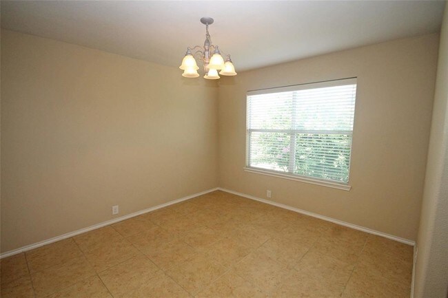 Building Photo - 13600 Breton Ridge St