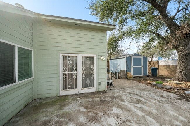 Building Photo - 16170 Golden Sands Dr