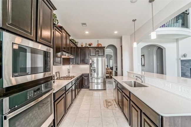 Building Photo - 13915 Foyt Dr
