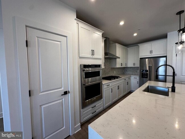 Building Photo - 1141 Fortune Terrace