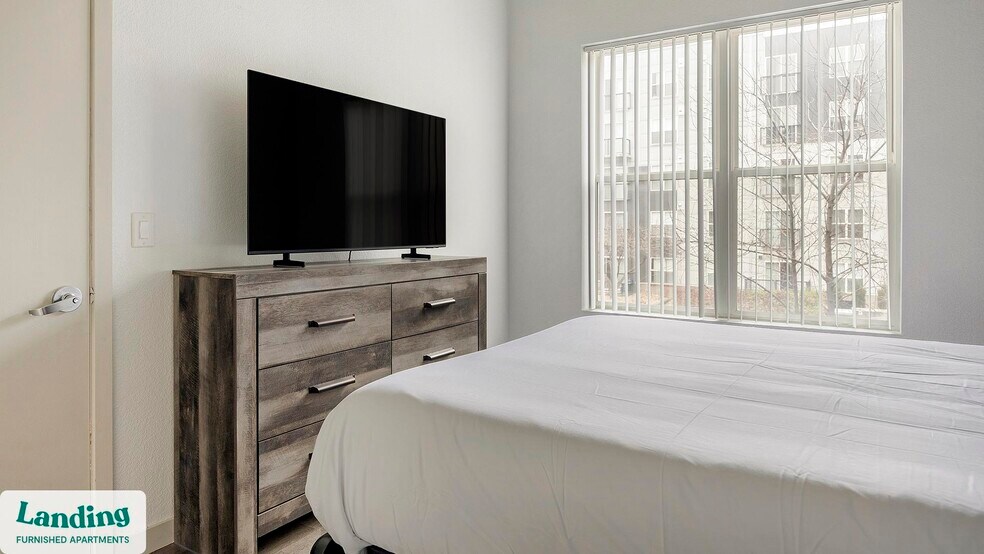 Building Photo - 1451 24th St