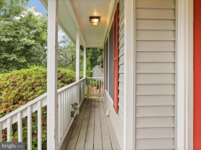 Building Photo - 8324 2nd Ave