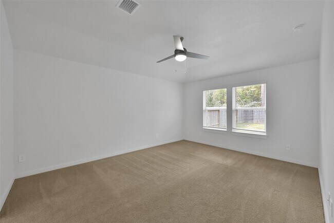 Building Photo - 14213 Wonder Lake Ln