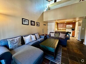 Building Photo - Spacious 2 Bed + Bonus Bedroom, 2 Bath Apa...
