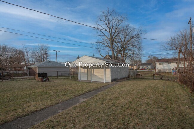 Building Photo - 2956 W 19th Pl