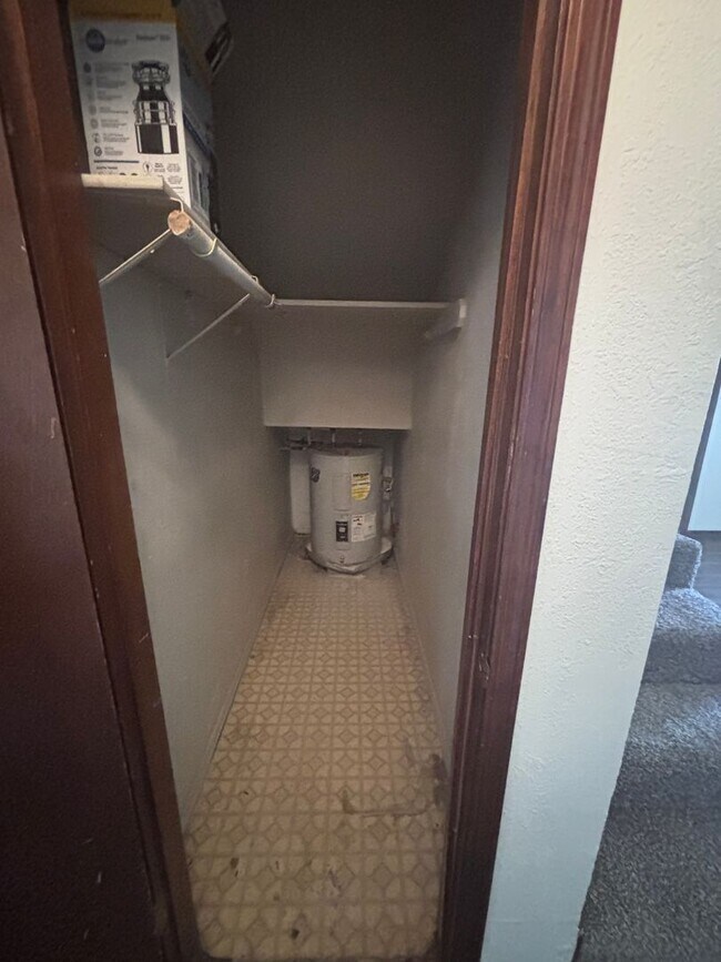 Building Photo - Spacious duplex in Noble, OK