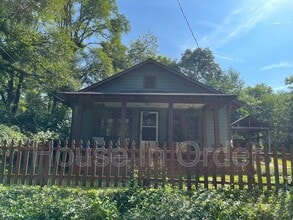 Building Photo - 809 Reed St