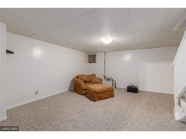 Building Photo - 751 Sandhill Point Rd