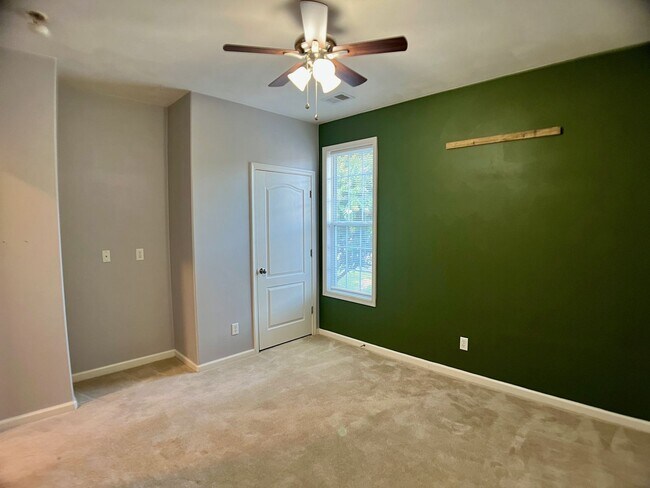 Building Photo - Cypress Point Condo for Rent