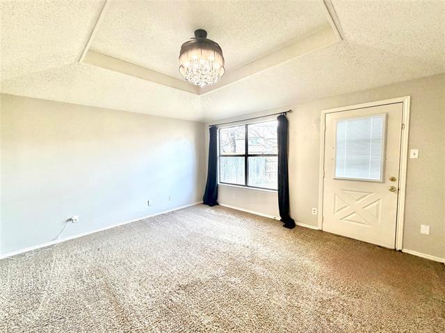 Building Photo - 923 Wayne Ave