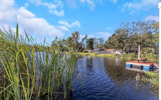 Building Photo - 10755 Clara Ln